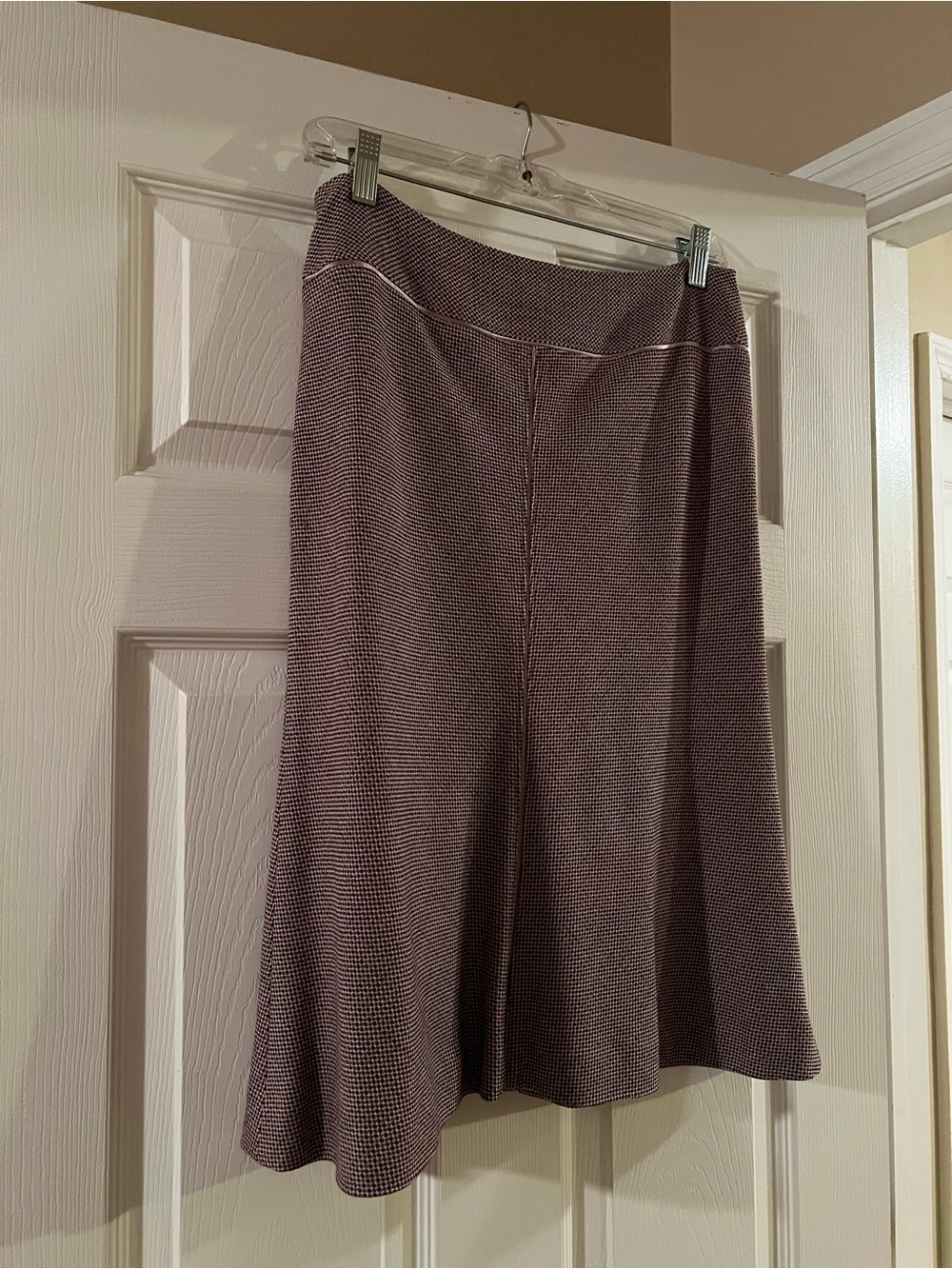 Ann Taylor A-Line Knit Skirt in Dusty Mauve